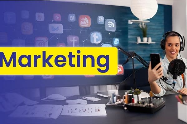 15 Best Marketing Podcasts to Fuel Your Business Growth